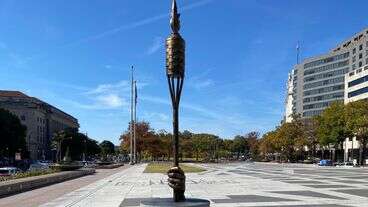 Mysterious Tiki Torch Monument Honors Trump For Calling Neo-Nazis ‘Very Fine People’