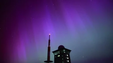 Strong Solar Storm Hitting Earth Could Produce Northern Lights in U.S. This Weekend