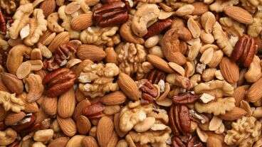 The Best Type Of Nuts You Should Snack On, Depending On Your Health Goals