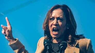 Newspaper Says Harris Is Being Prepped For Debate By Long-Dead Acting Legend