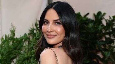 Olivia Munn Bares Mastectomy Scars In Topless Skims Campaign