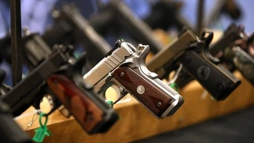 Texas Governor Signs Bill To Allow Permit-Free Gun Carrying