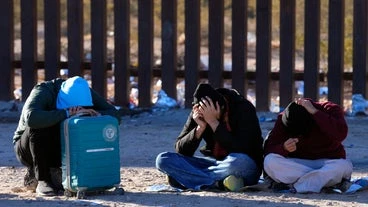 Hispanic Democrats Come Out Fighting At Prospect Of Asylum-Ukraine Bargain