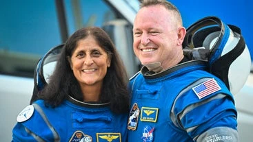 Astronauts Still Hopeful After Return To Earth Delayed