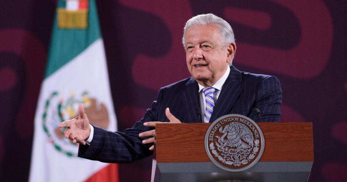 AMLO critica freno a reforma: 