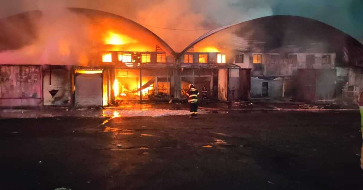 Lo que se sabe del incendio en la Central de Abasto