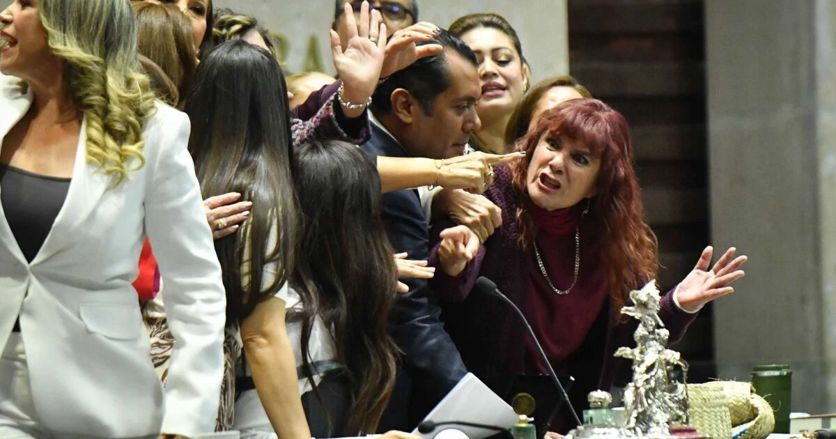 Diputados arman trifulca y toman tribuna por el conflicto Israel-Palestina