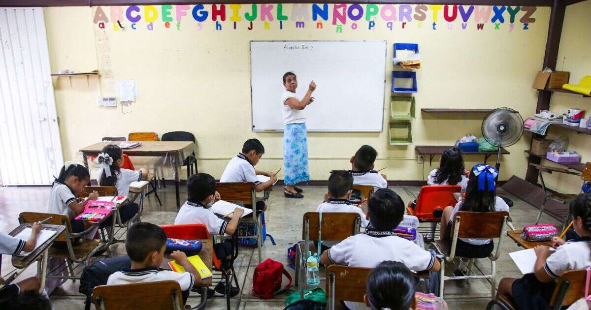 ¿Cuándo es el regreso a clases en enero 2025, según la SEP?