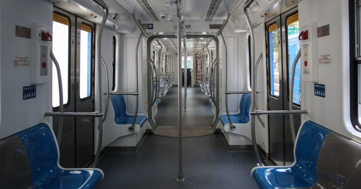 Incidentes en Tren ligero y Metro afectan movilidad en la CDMX