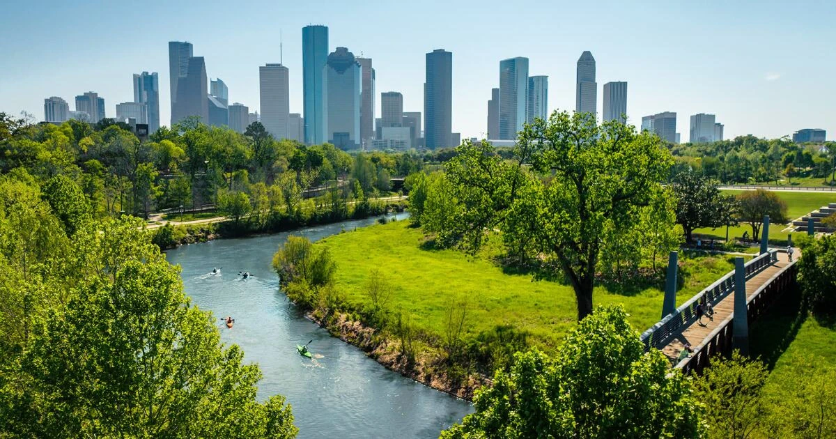 Una ciudad que respira entre el movimiento y el descanso