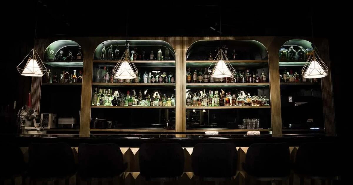Hamburguesas y los mejores drinks: Shake Shake y Handshake se unen en un martini