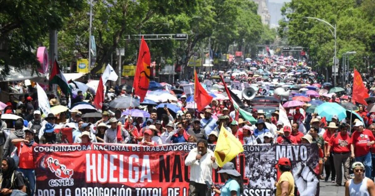 CNTE llama a reforzar su huelga con una movilización nacional para este viernes