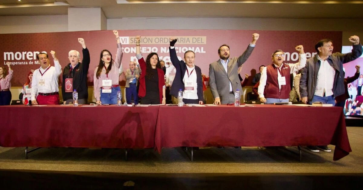 Morena alista terreno para 2027 con comités, comisión evaluadora y 'escuela'