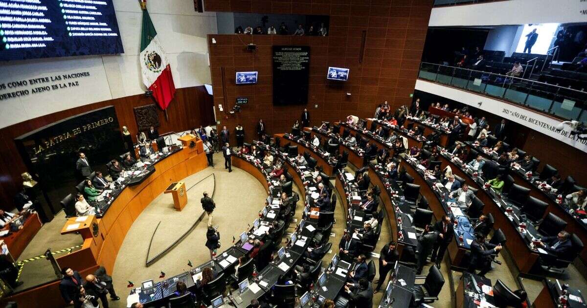 El Senado discute Reforma Judicial; reinician sesión en Xico tras protestas