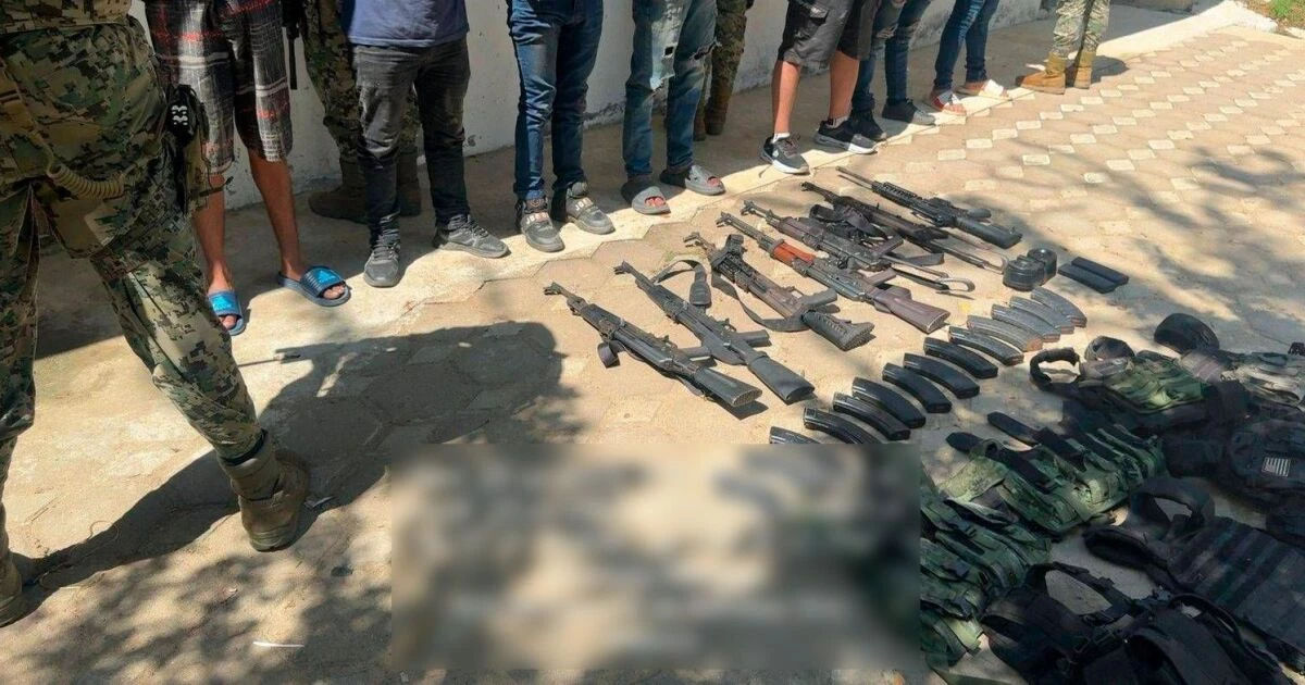En un año, gobierno de Sheinbaum decomisa más armas que en todo el sexenio de AMLO