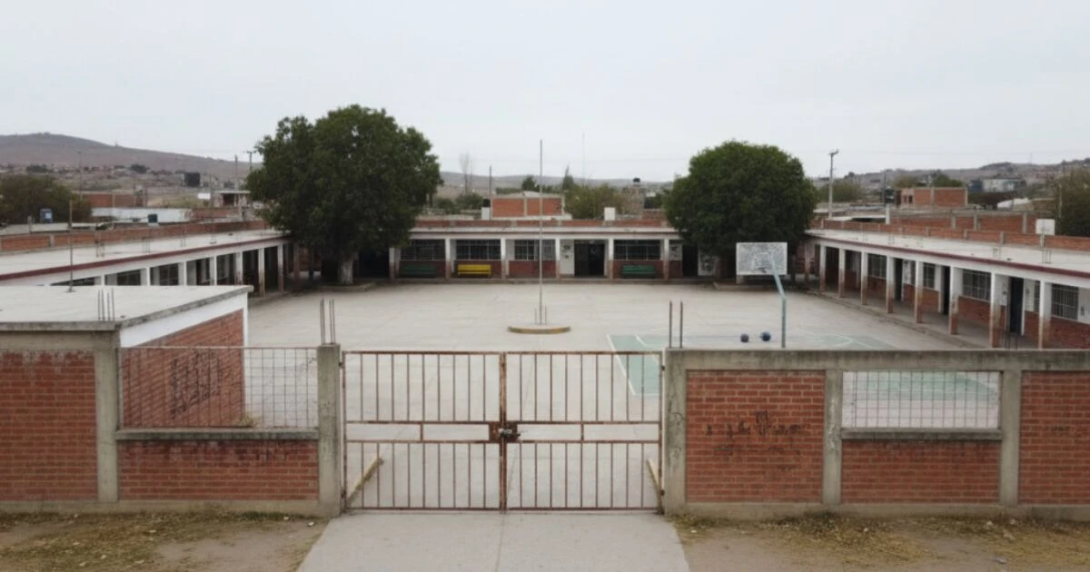 ¿Hay clases el 1 y 2 de octubre? Esto dice el calendario de la SEP