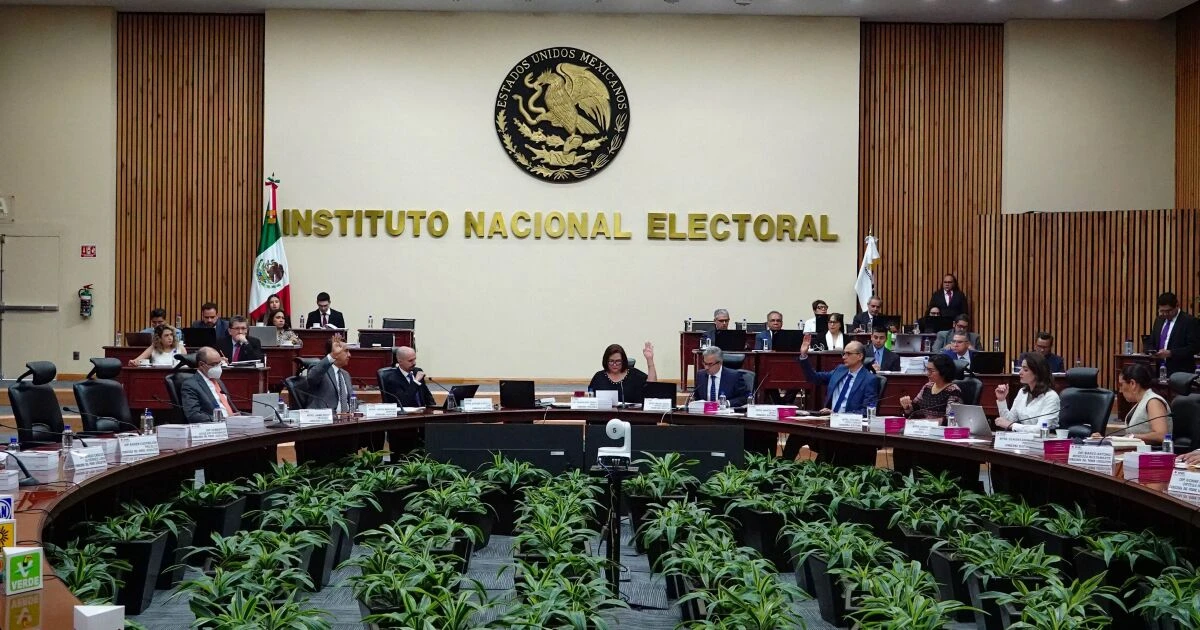 El INE hace ajustes para asumir las funciones del Inai