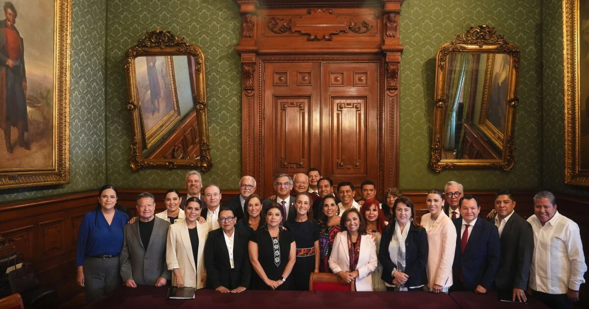 Gobernadores manifestan preocupación por medicamentos en reunión con Sheinbaum