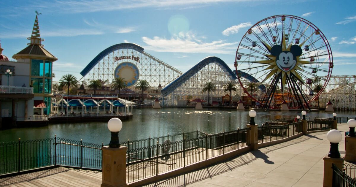 Los parques temáticos y activaciones son el otro negocio de las streaming