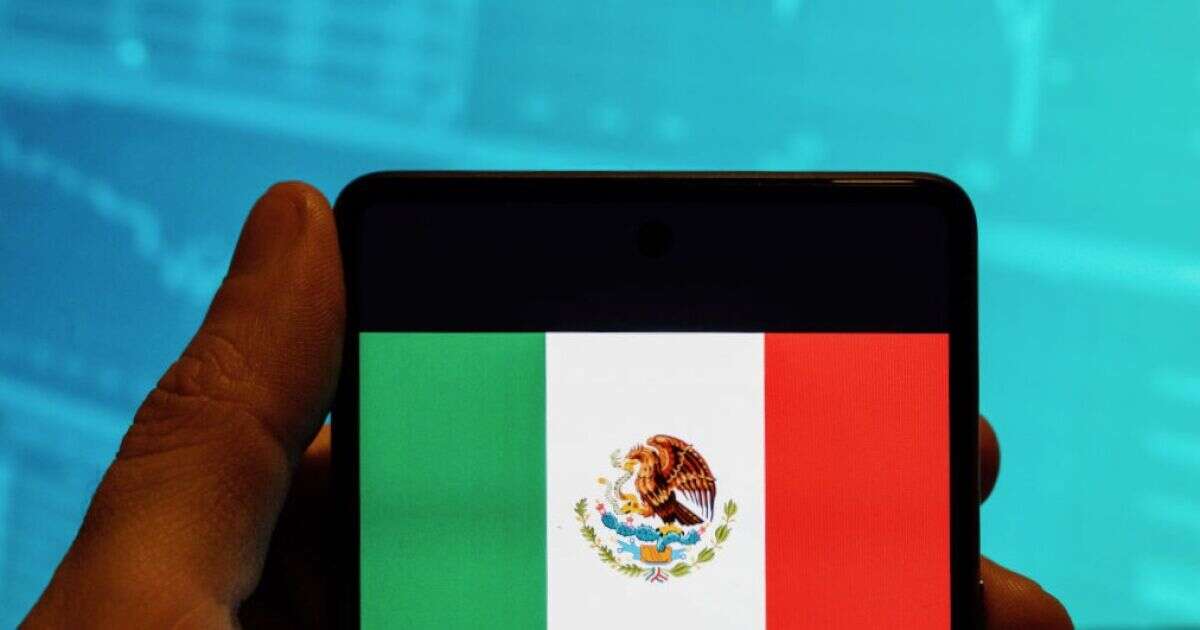 Los mexicanos disminuyen 11% su gasto en telefonía móvil