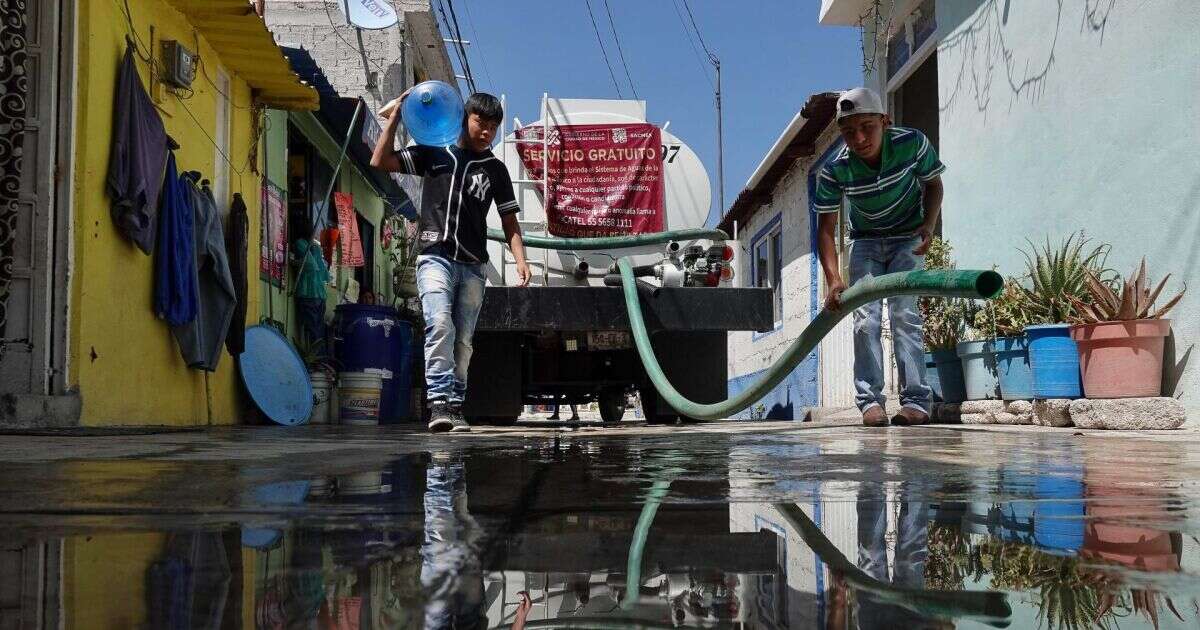 Abastecerán con pipas de agua a colonias de la GAM y Azcapotzalco por fuga