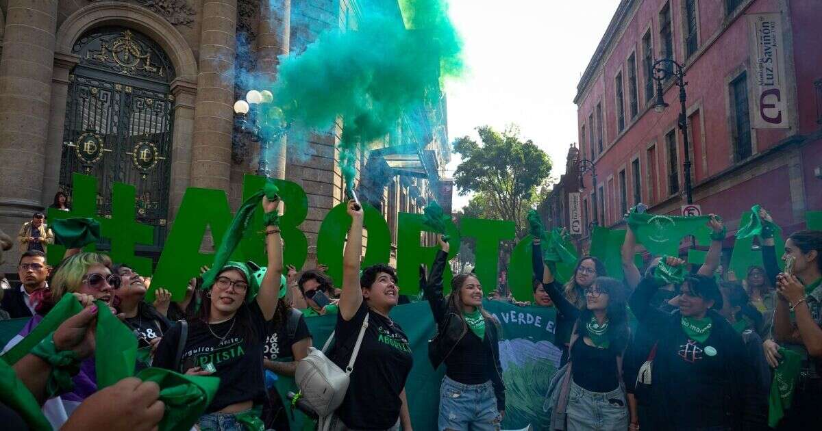 CDMX pausa la iniciativa para eliminar el aborto como delito