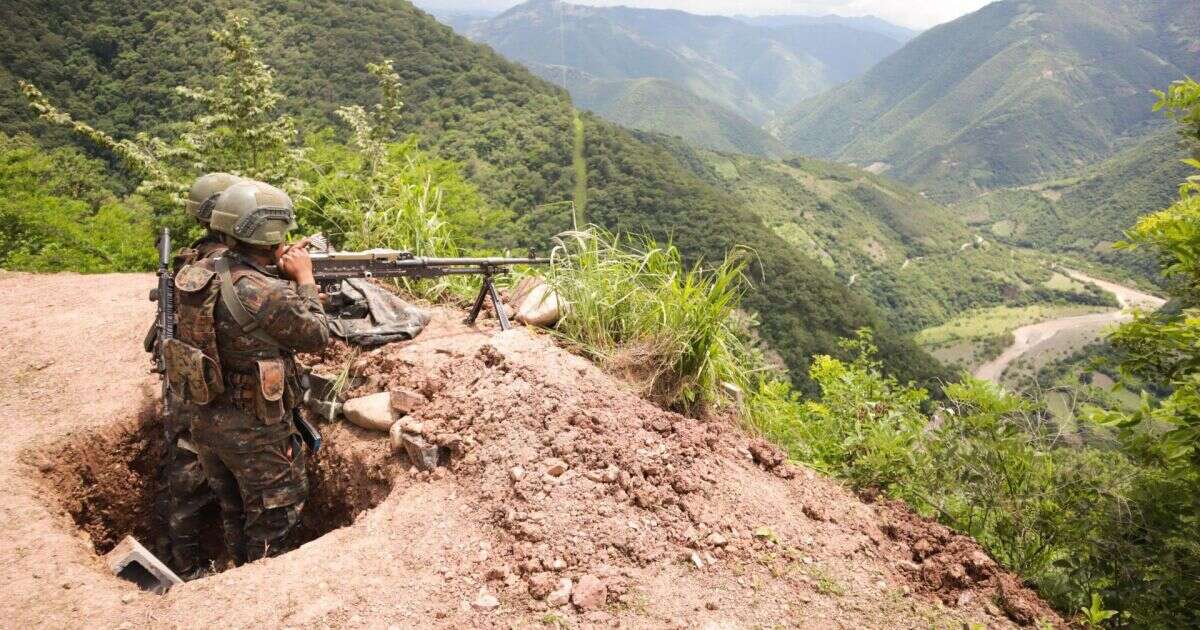 Civiles armados marchan en municipios de Chiapas; combatirán a cárteles, dicen