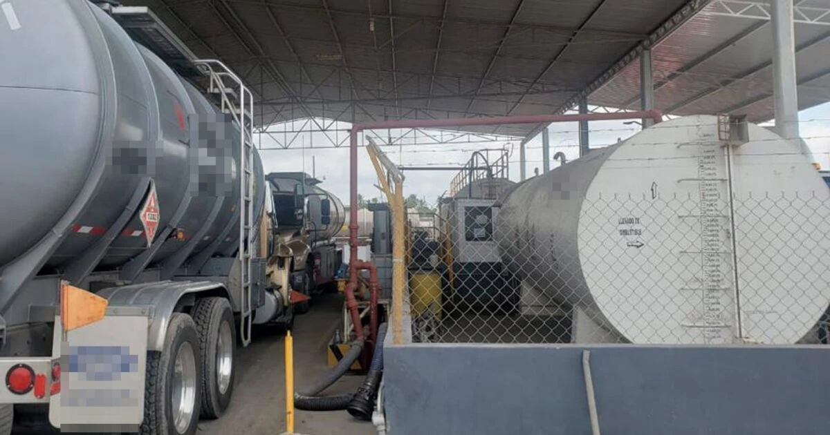 Autoridades aseguran más de 3 millones de litros de huachicol en Tabasco