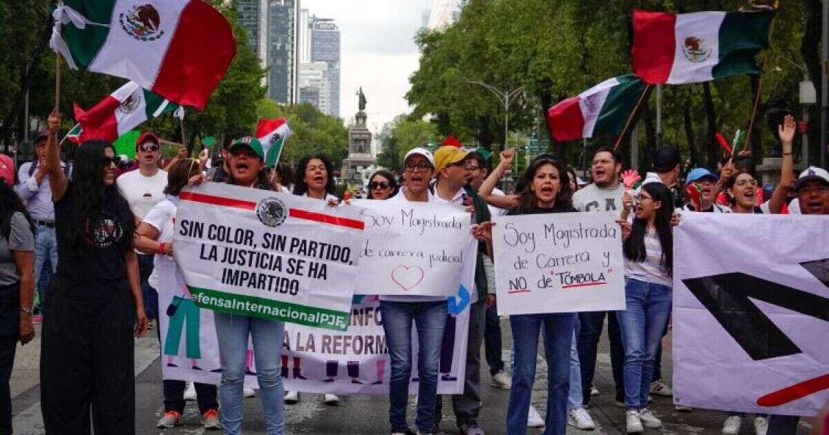 AMLO cierra semana entre protestas en su contra por reforma al Poder Judicial