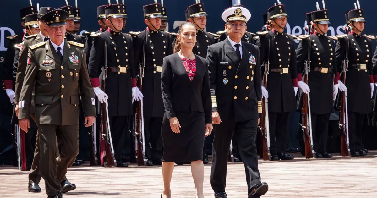 Sheinbaum manda reformas a leyes de Amparo y de Protección Industrial