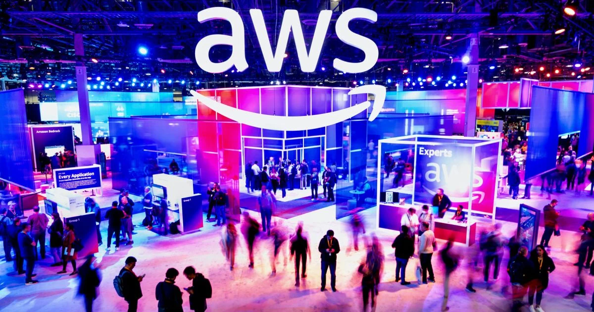 AWS capacitará a 450,000 mexicanos en IA generativa y nube