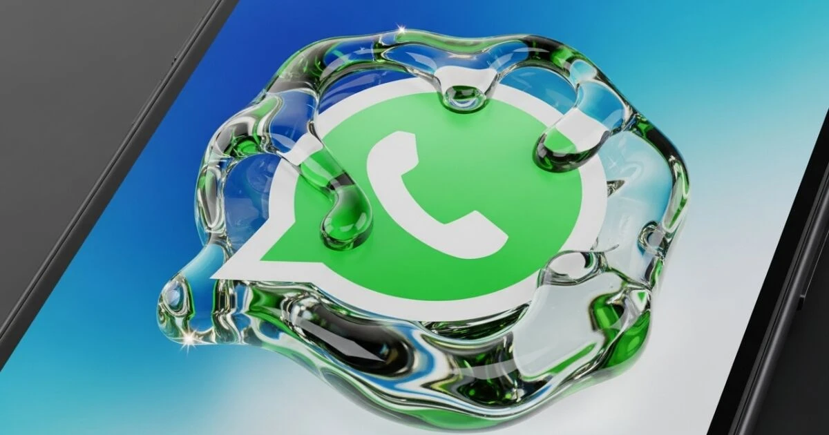 WhatsApp Liquid Glass llega a iPhone: cómo instalarlo y quiénes pueden activarlo