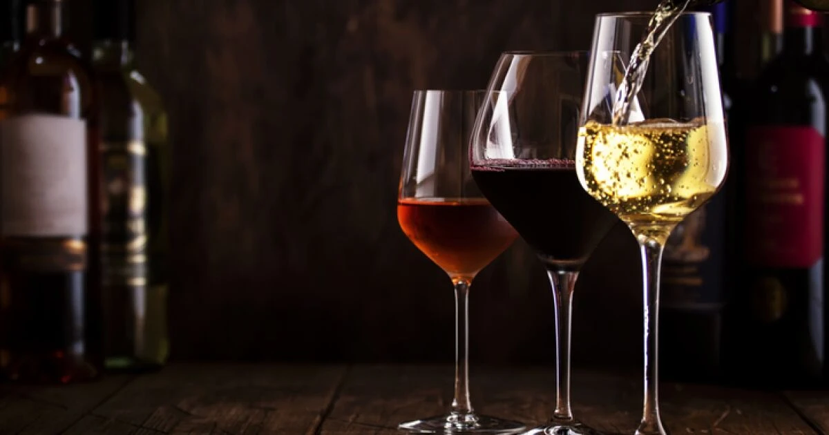 Los 6 vinos perfectos para regalar (y quedar como un experto sin serlo)