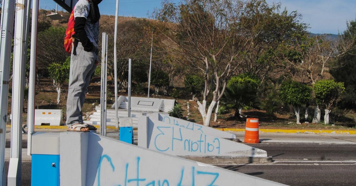 Expresidenta del TSJ de Guerrero es detenida por caso Ayotzinapa