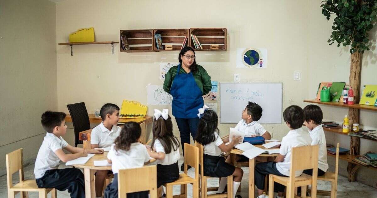 ¿Cuándo es el regreso a clases en enero 2025, según la SEP?