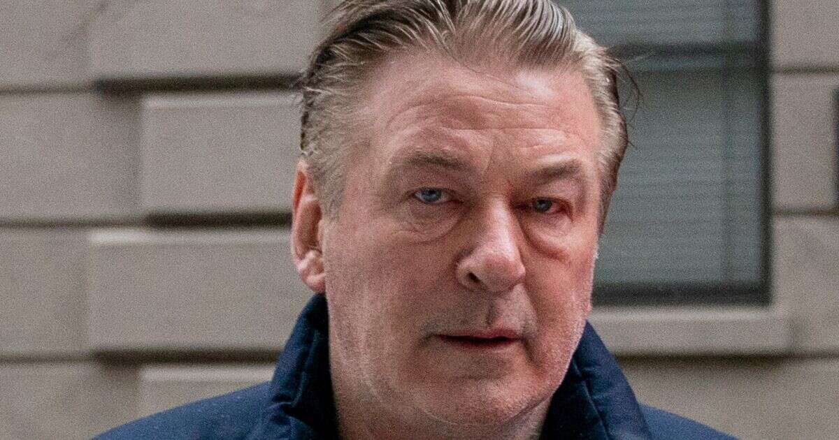 Alec Baldwin enfrentará juicio por caso de mujer muerta en set