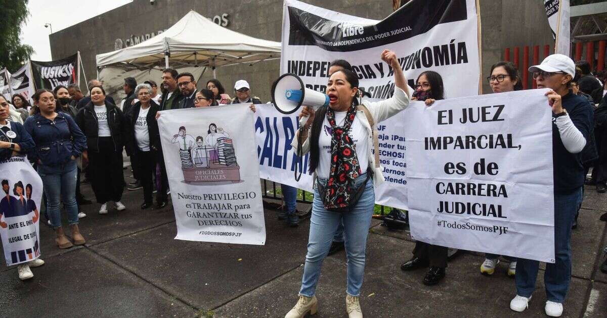 Trabajadores del Poder Judicial inician paro de labores por reforma de AMLO