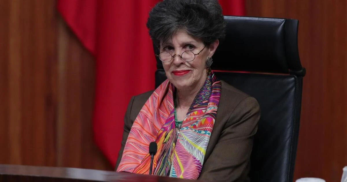 Janine Otálora concluye con aplausos su ciclo de 9 años como magistrada electoral