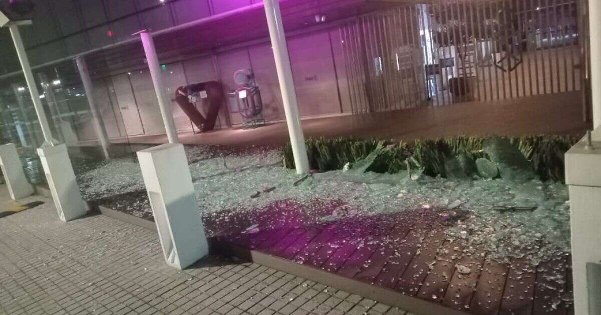 Vandalizan sede del INAI en la Ciudad de México