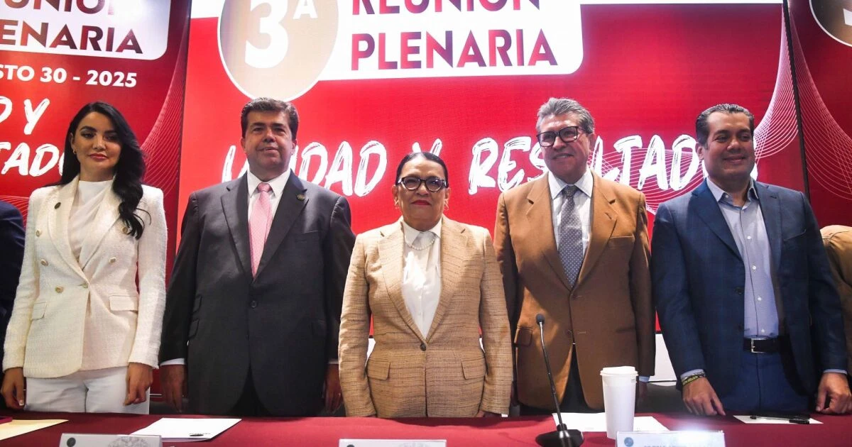 Tras verano de viajes y lujos Segob dice a morenistas: “austeridad no es slogan”
