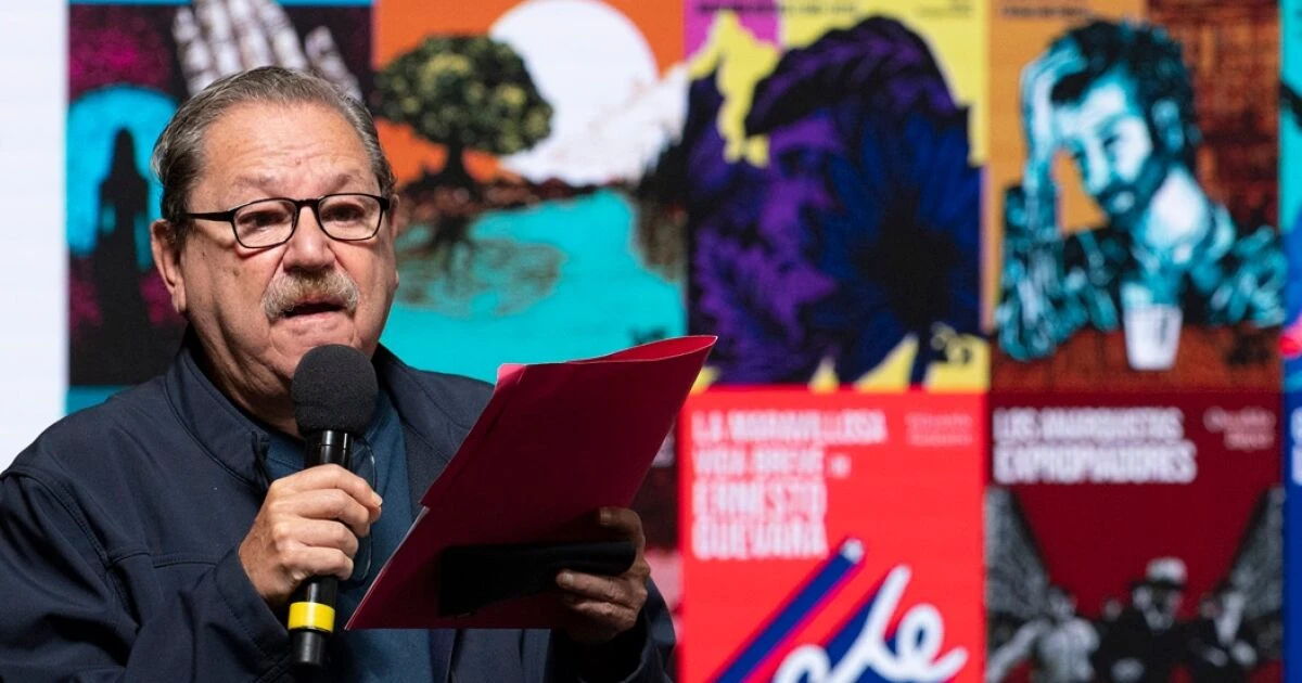 Paco Ignacio Taibo explica por qué el FCE va a regalar pocos libros de mujeres
