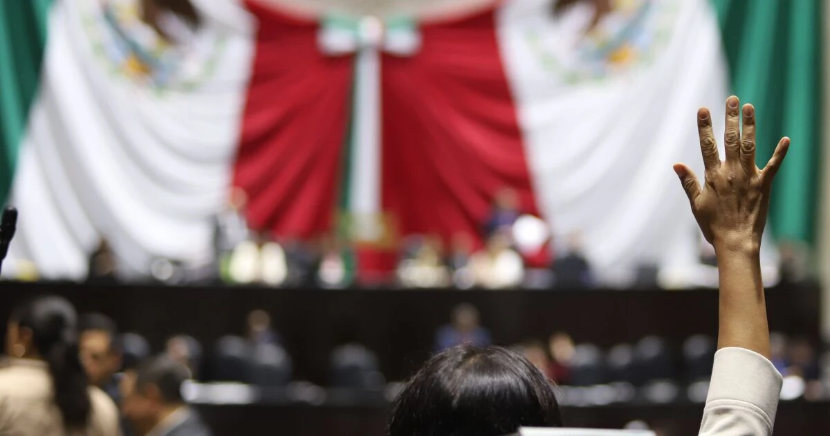 Diputados aprueban reforma que crea la Comisión Nacional Antimonopolio