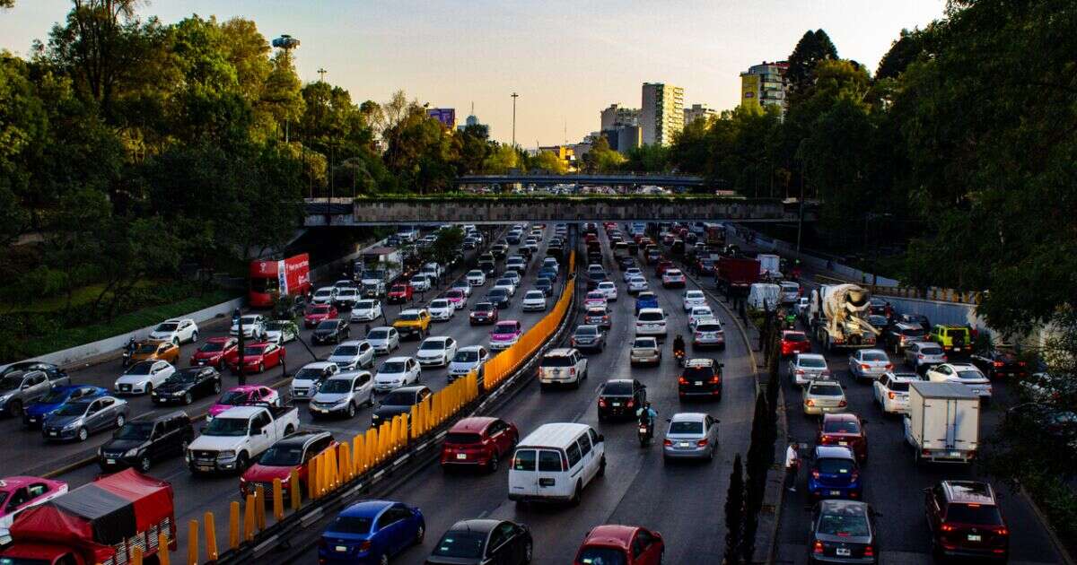 AICM, calles y autopistas sufrirán bloqueos por transportistas en CDMX