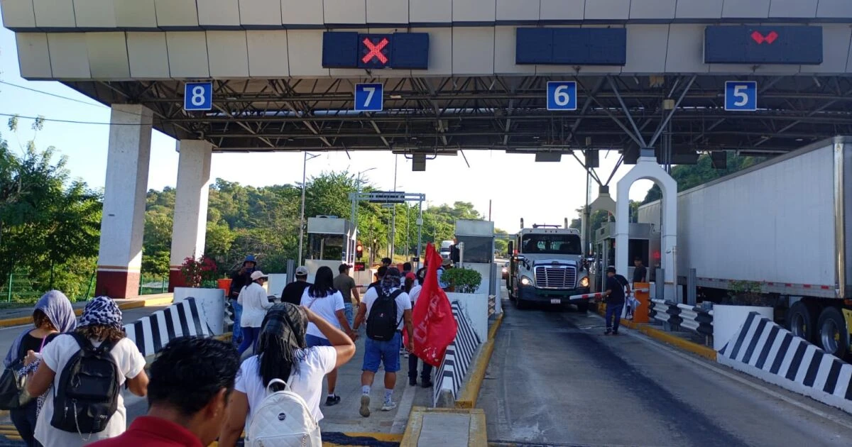 Paro nacional CNTE hoy 13 de noviembre: estas son las carreteras bloqueadas