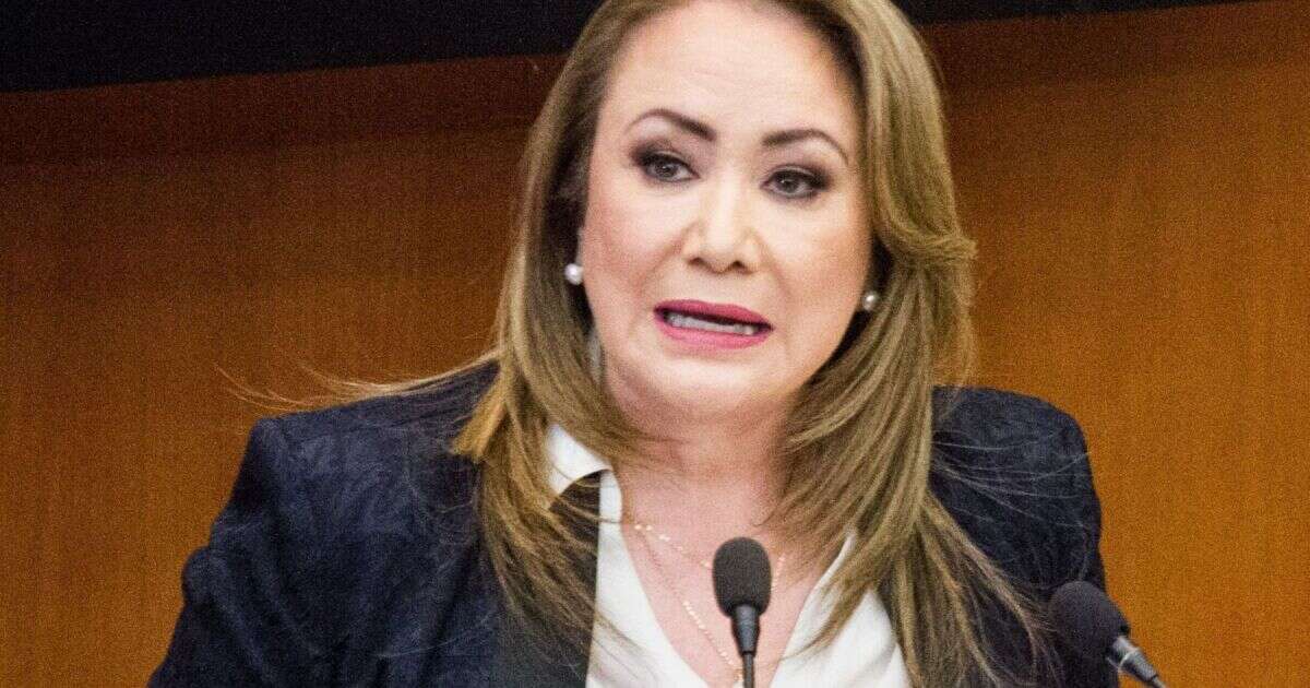 UNAM no puede sancionar a Yasmín Esquivel por plagio, determina Tribunal