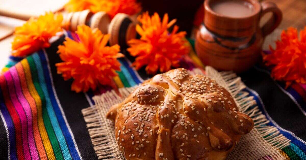 Festival de pan de muerto y chocolate en la UNAM