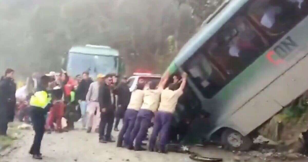 Se accidenta autobús con mexicanos en Perú; iban a Machu Picchu