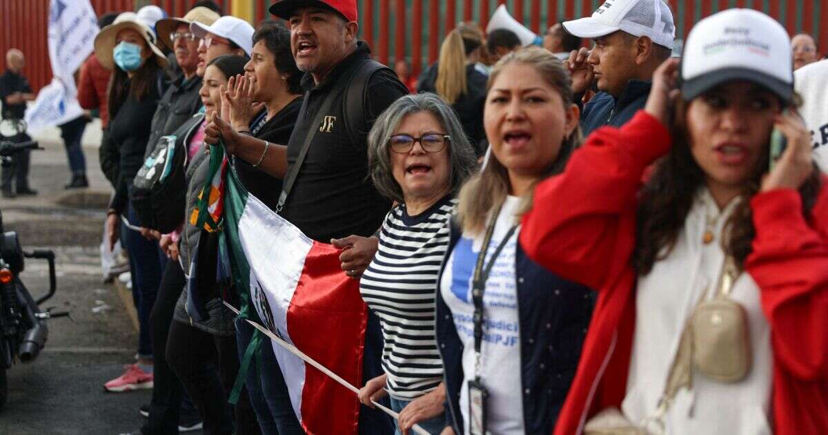 Diputados van a Magdalena Mixhuca a discutir Reforma Judicial ante bloqueos