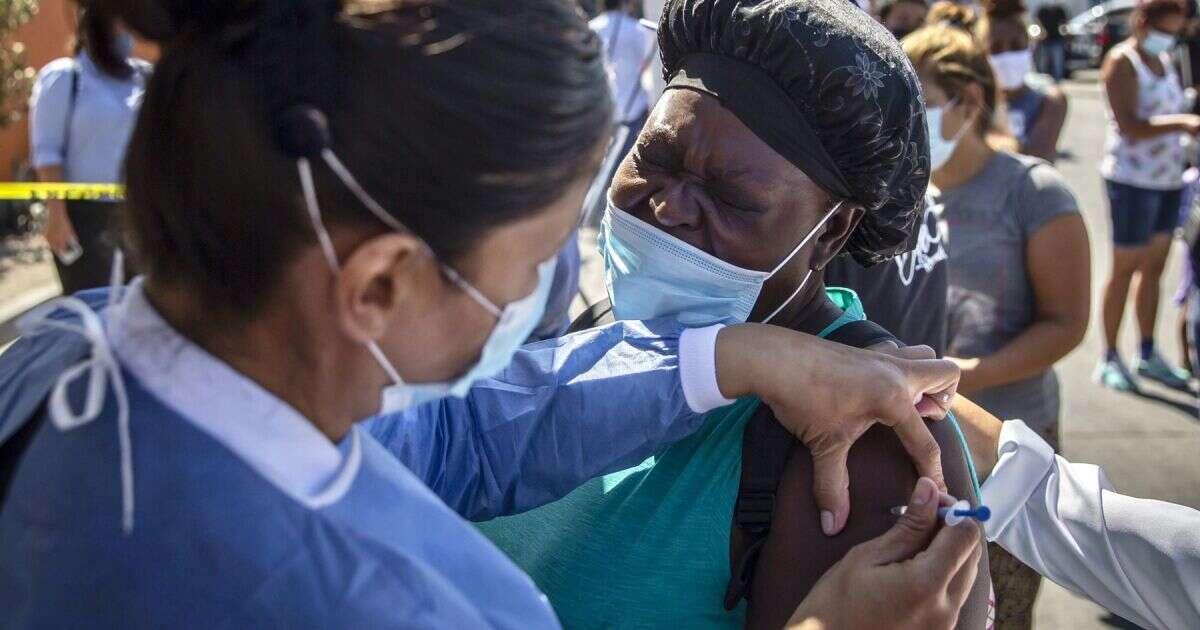 Trump también impacta en salud; vacunación internacional y migrantes en riesgo