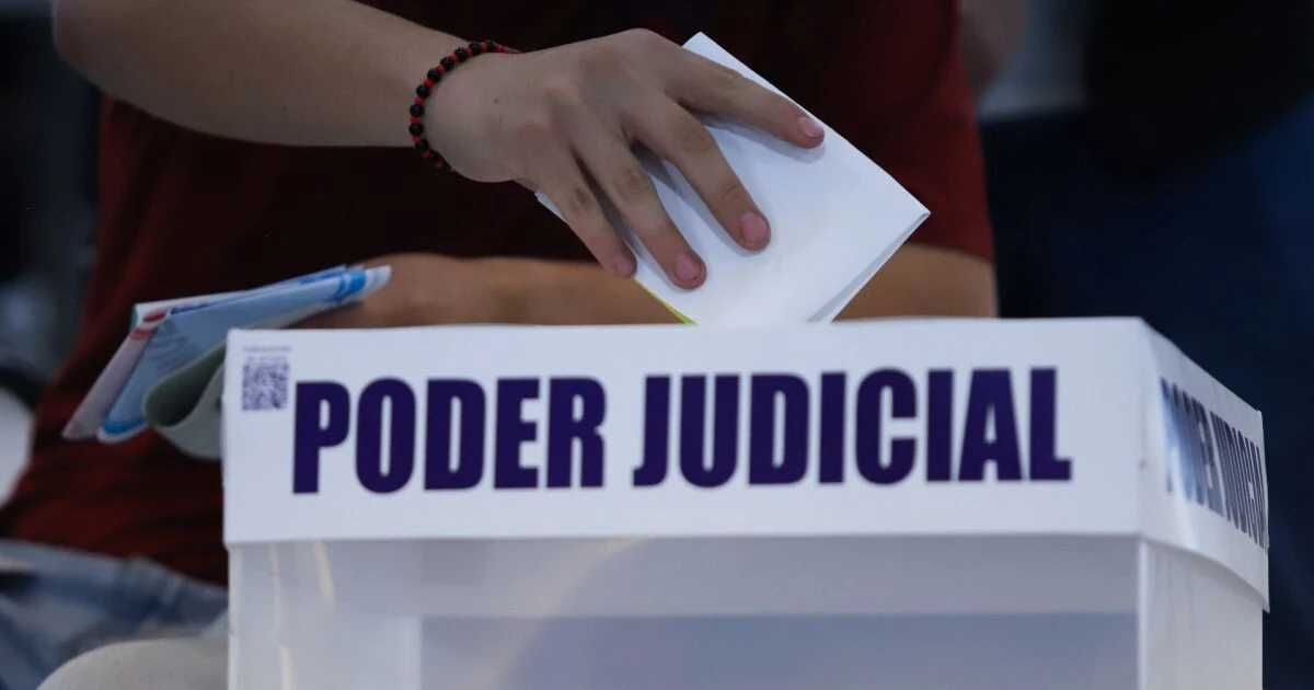 Senado entrega a INE expedientes de candidatos al PJ para validación de elección